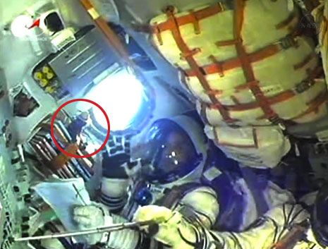 Smokey & Fire: Astronaut Launches Into Space with Forest Service's Smokey Bear
